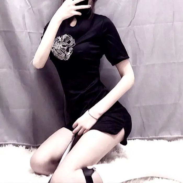 畸恋山庄